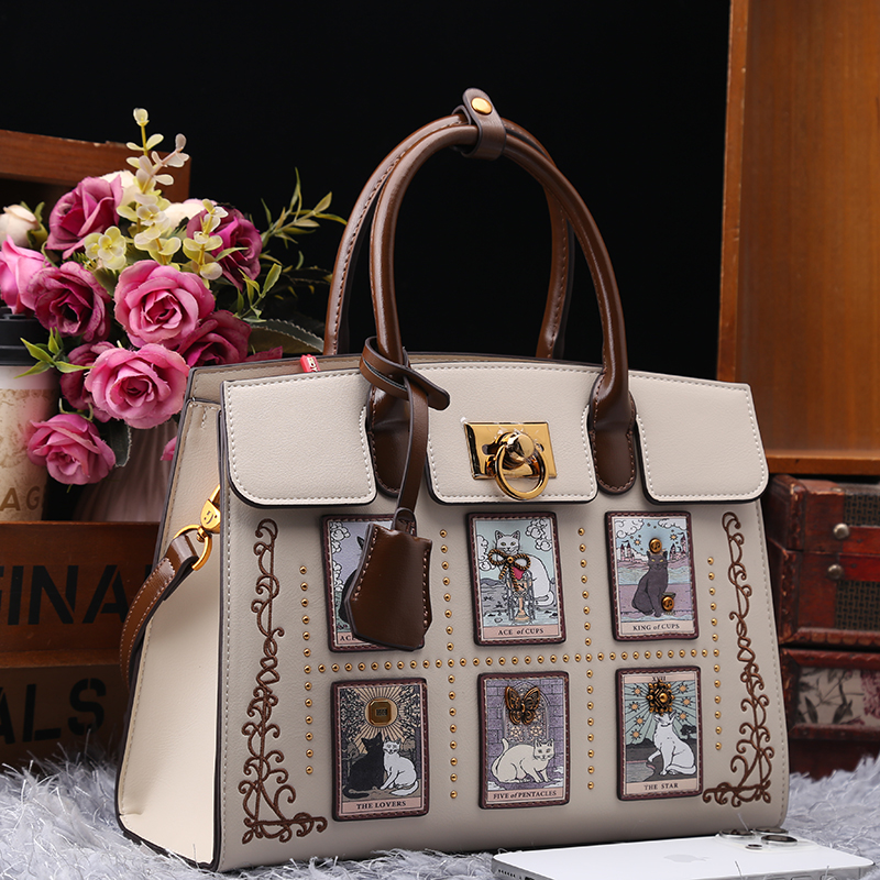 Embroidery Cat - 2025 High Luxury and Vintage Cartoon