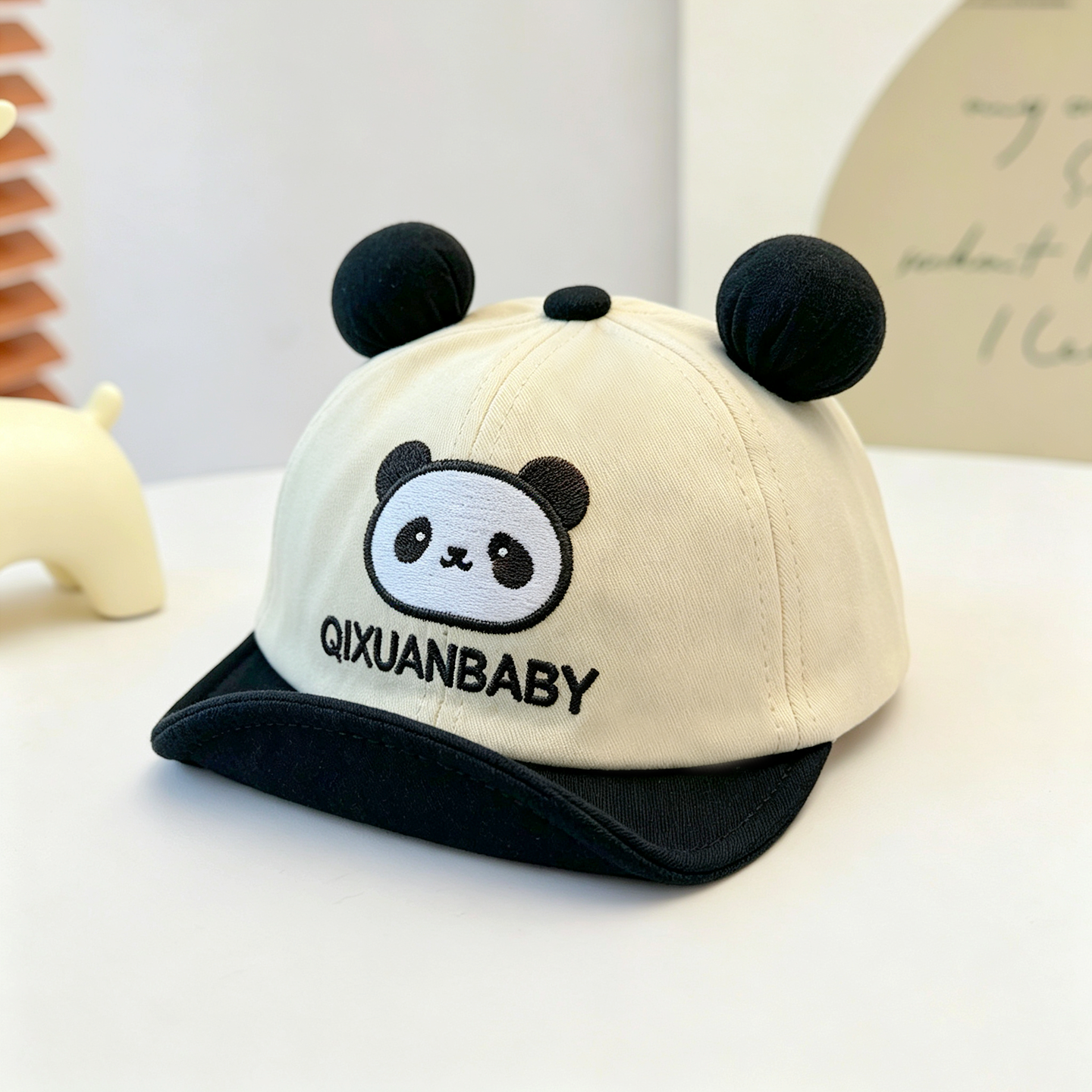Children's double-round ball e - Embroidery Cap recensione e prezzo