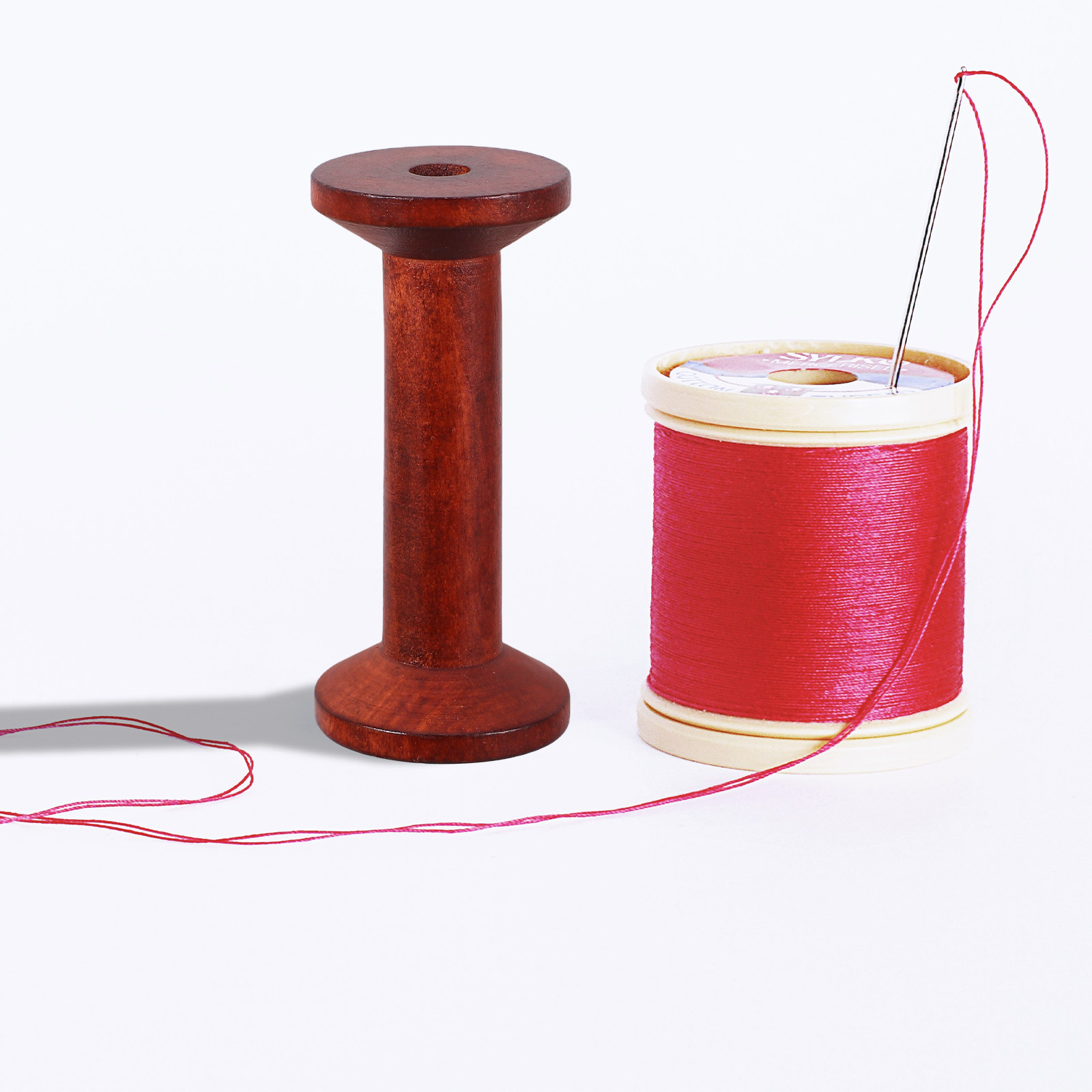 6Pcs Smooth Wood Thread Spools - Embroidery Thread recensione e prezzo