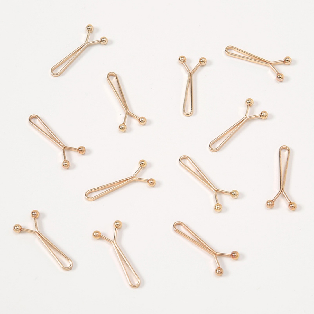Wholesale 12pcs/Bag Scarf Clip - Embroidery Eyebrow recensione e prezzo
