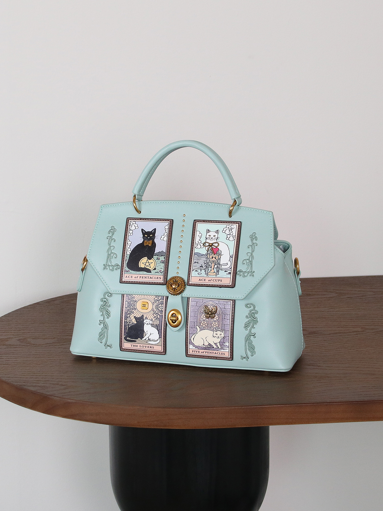 Vintage and Luxury Handheld To - Embroidery Cat recensione e prezzo
