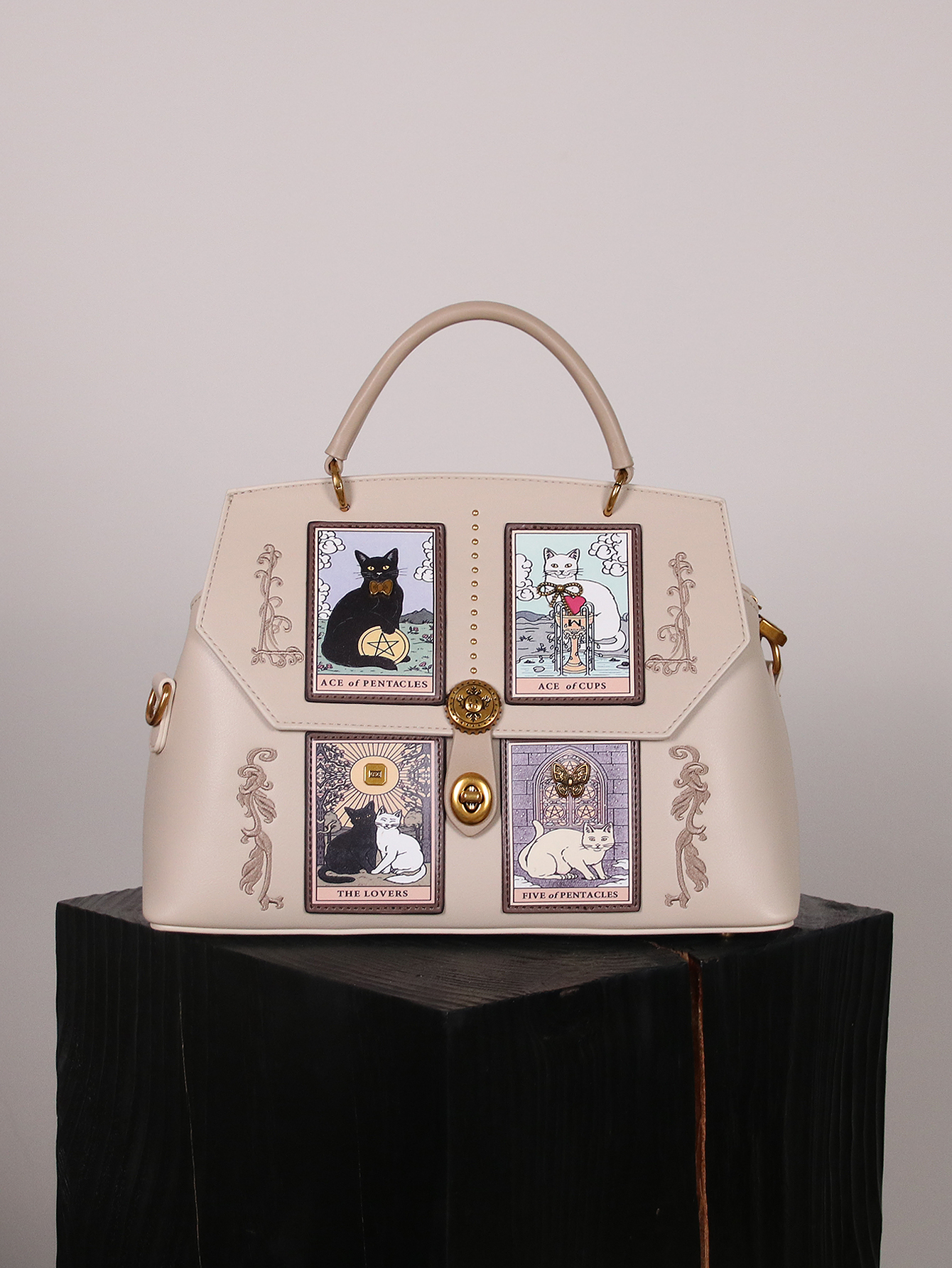 Vintage and Luxury Handheld To - Embroidery Cat recensione e prezzo