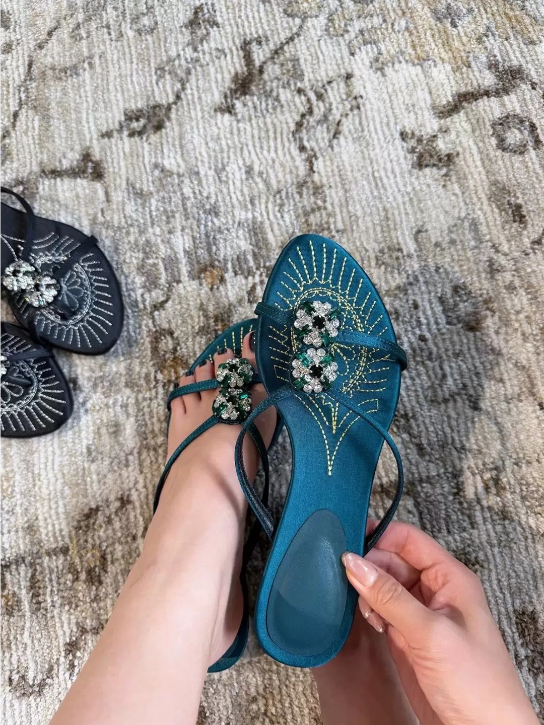 Customized High-end Silk Embro - Embroidery Cat recensione e prezzo