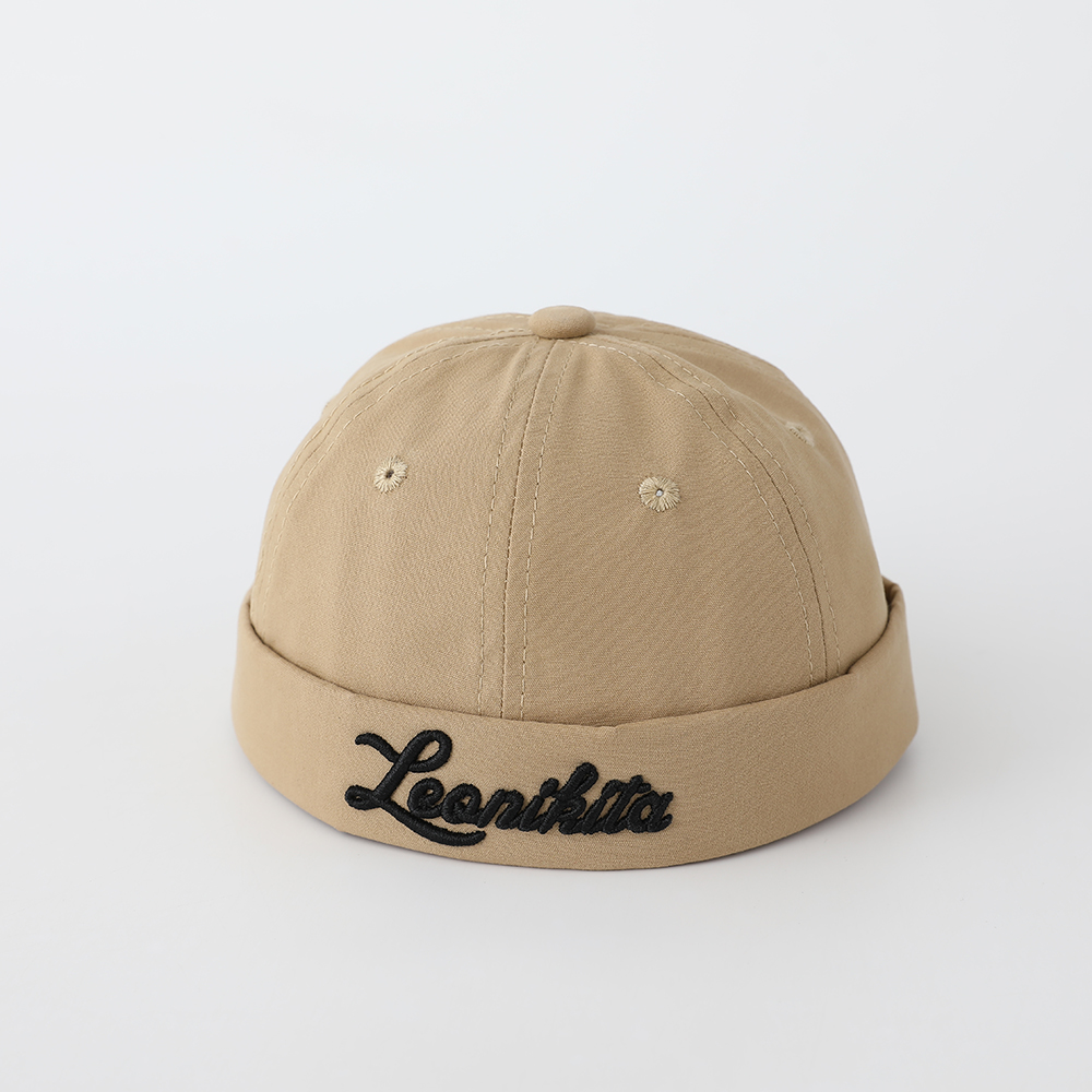 Children's handwritten English - Embroidery Cap recensione e prezzo
