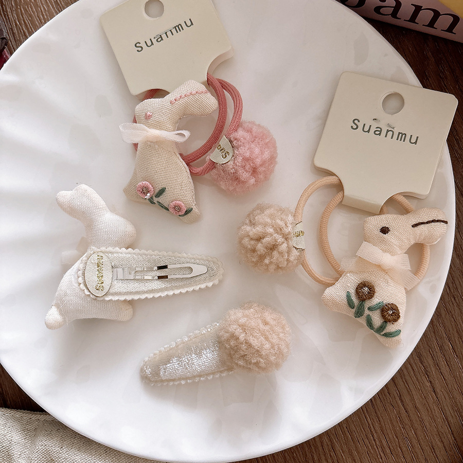 Autumn Winter Sweet 3D Embroid - Embroidery Rabbit recensione e prezzo