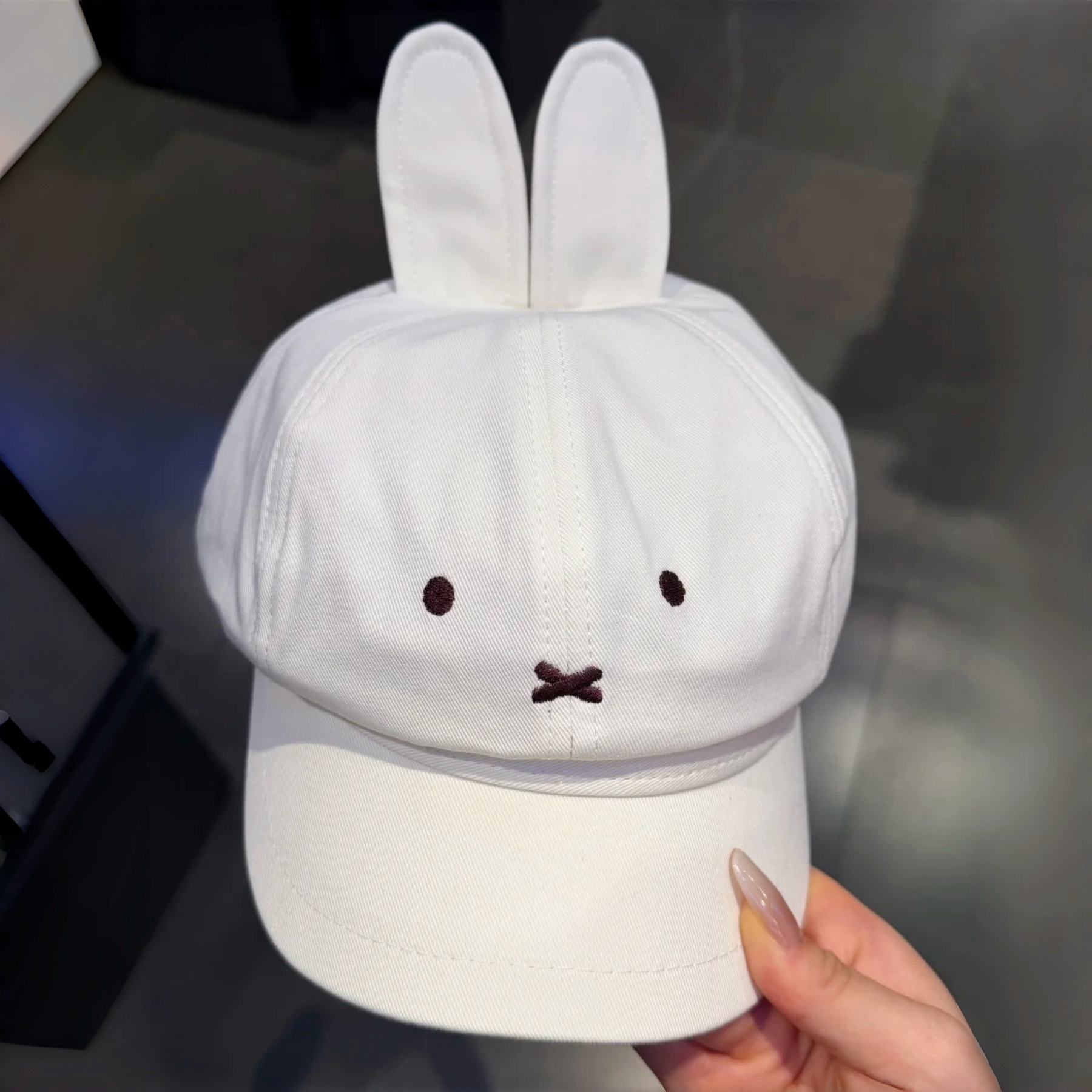 Cute Miffy Y2k Octagonal Cap S - Embroidery Rabbit recensione e prezzo